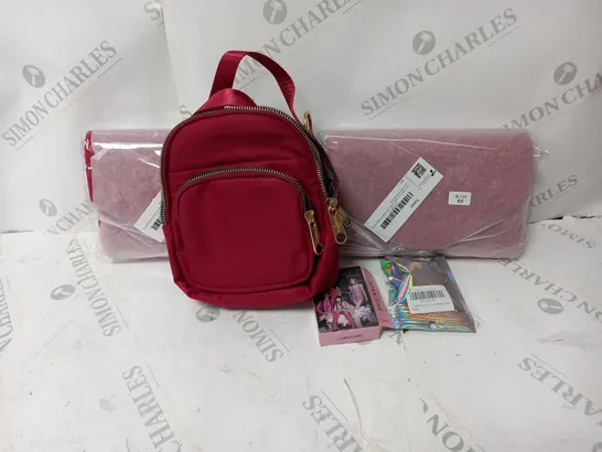 5 ITEMS TO INCLUDE YUESITE MINI BACKPACK, BRIDAL PURSE HANDBAG, BORN PINK LOMO CARDS 