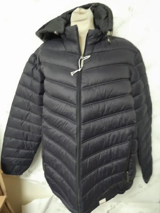 LEE COOPER NAVY BLUE BUBBLE COAT - SIZE LARGE 