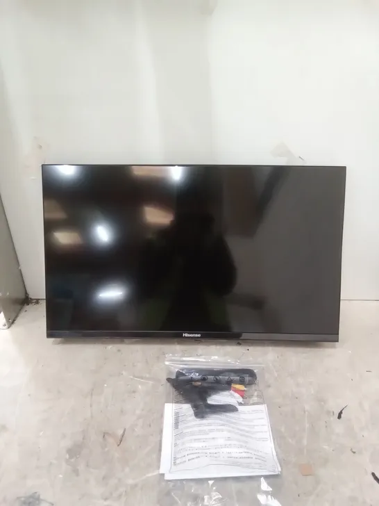 BOXED HISENSE A4GTUK 32" HD SMART TV