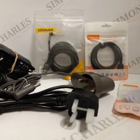 BOX OF APPROX 20 ASSORTED CABLES