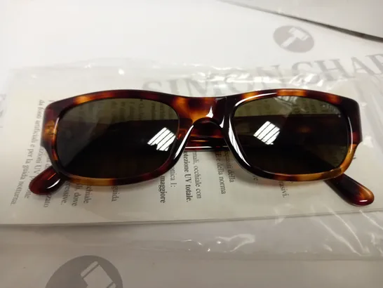 APPROXIMATELY 10 DIERRE STING SUNGLASSES - BOXED