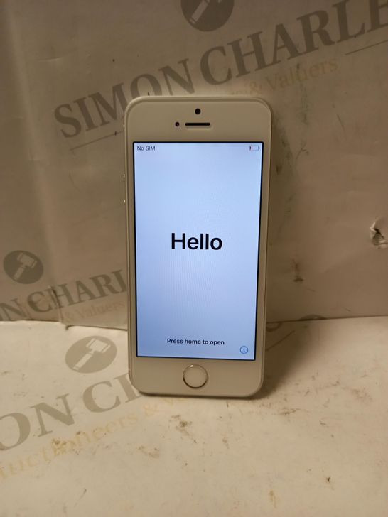 APPLE IPHONE 5 SE - WHITE/SILVER 