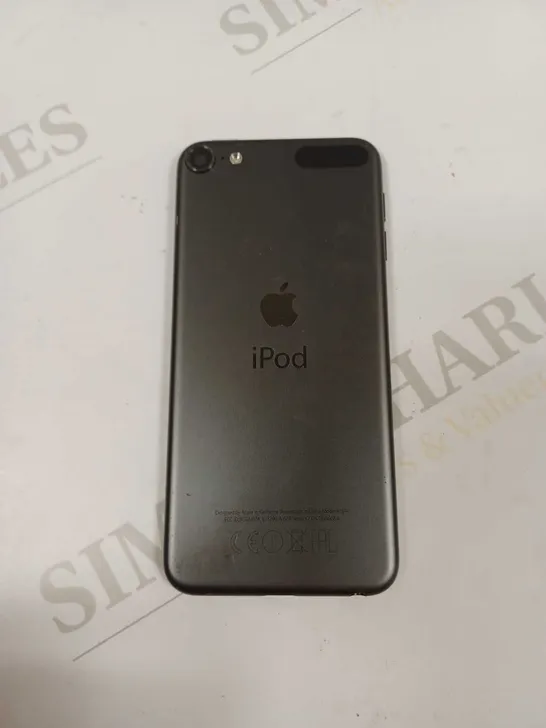 APPLE IPOD TOUCH (6TH GENERATION)