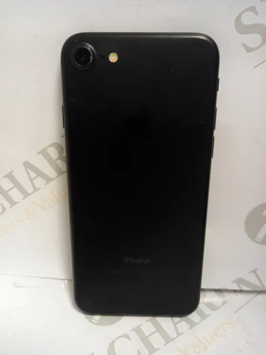 APPLE IPHONE 7 32GB