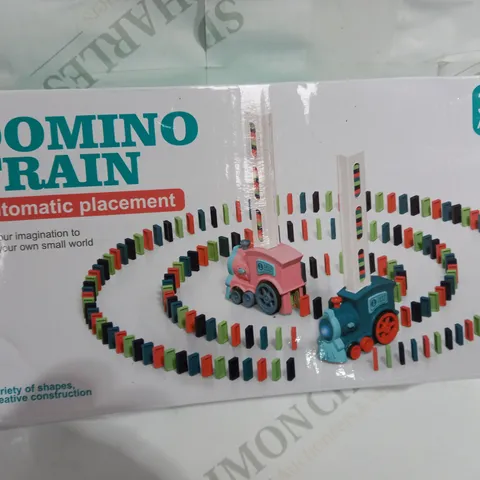 BOXED DOMINO TRAIN