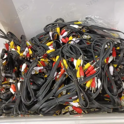 LOT OF 45 ASSORTED RCA CABLES