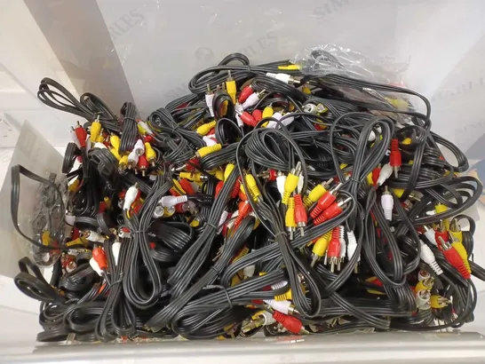 LOT OF 45 ASSORTED RCA CABLES