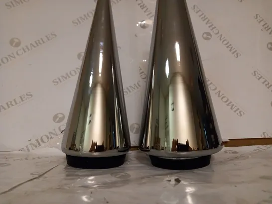 K BY KELLY HOPPEN SET OF 2 INDOOR OUTDOOR PRELIT GLASS DECOR - REFLECTIVE CONES