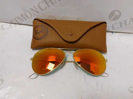 IN THE STYLE OF RAY-BAN RB3025 AVIATOR CLASSIC SUNGLASSES 