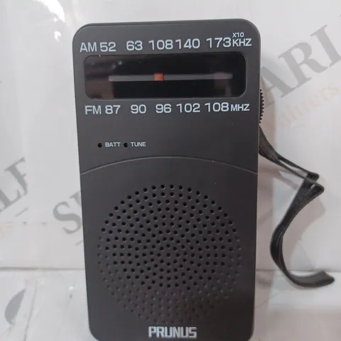 BOXED PRUNUS J-166 PORTABLE RADIO