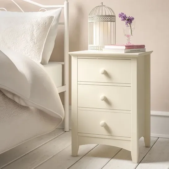 BOXED KINGSBURY SOLID WOOD BEDSIDE TABLE - WHITE (1 BOX)