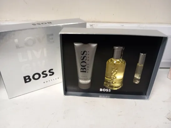 BOXED BOSS BOTTLED HUGO BOSS EAU DE TOLETTE AND SHOWER GEL GIFT SET