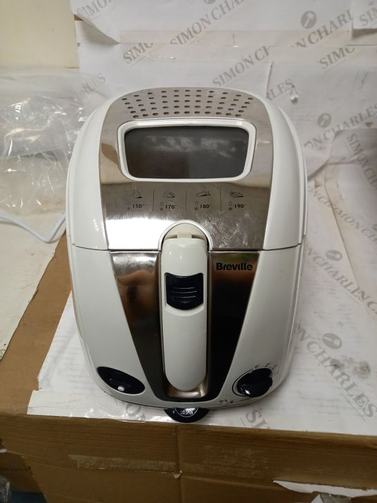 BREVILLE EASY CLEAN DIGITAL FRYER 