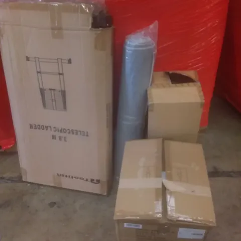 PALLET OF ASSORTED ITEMS INCLUDING TELESCOPIC LADDER, READING PILLOW, AIR FRYER