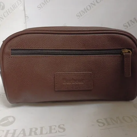 BAROUR BROWN MANS TRAVEL BAG