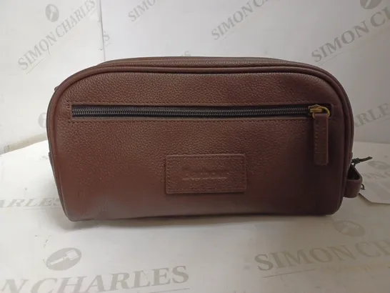 BAROUR BROWN MANS TRAVEL BAG