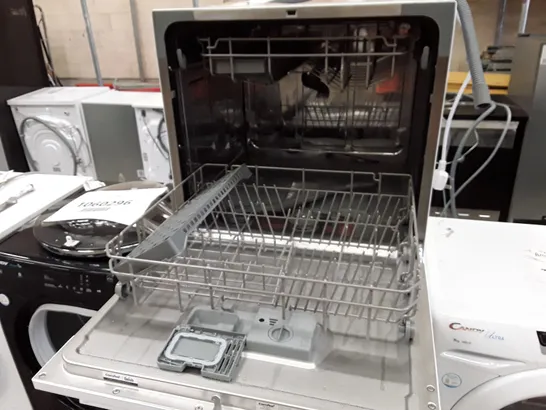 COMFEE KWH-TD802 DISHWASHER - COLLECTION ONLY 