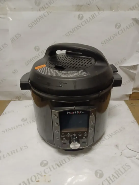 INSTANT POT PRO ELECTRIC MULTI FUNCTIONAL COOKER