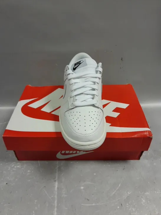 BOXED PAIR OF NIKE DUNK LOW TRAINERS IN WHITE - 4