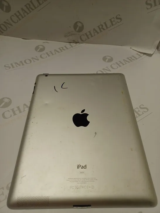 APPLE IPAD 32GB MODEL A1395