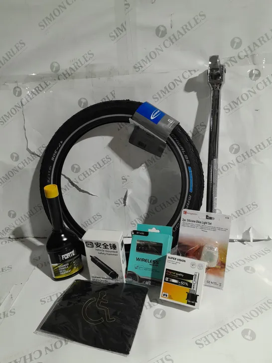 APPROXIMATELY 20 ASSORTED ITEMS TO INCLUDE SCHWALBE MARATHON 47-305 E-BIKE TYRE, TOOLZONE 3/4 INCH DRIVE BREAKER BAR, FORTE ADVANCED FORMULA DIESEL TREATMENT, SILICONE BIKE LIGHT SET ETC.