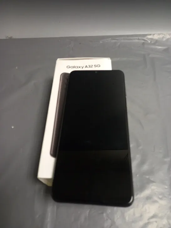 BOXED SAMSUNG GALAXY A32 5G IN BLACK