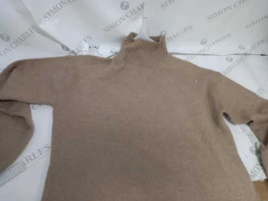 D&CO KNITTED TURTLENECK JUMPER HAZELNUT SIZE S