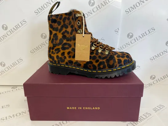 BOXED PAIR OF DR MARTENS BARTON LEOPARD BOOTS SIZE 8