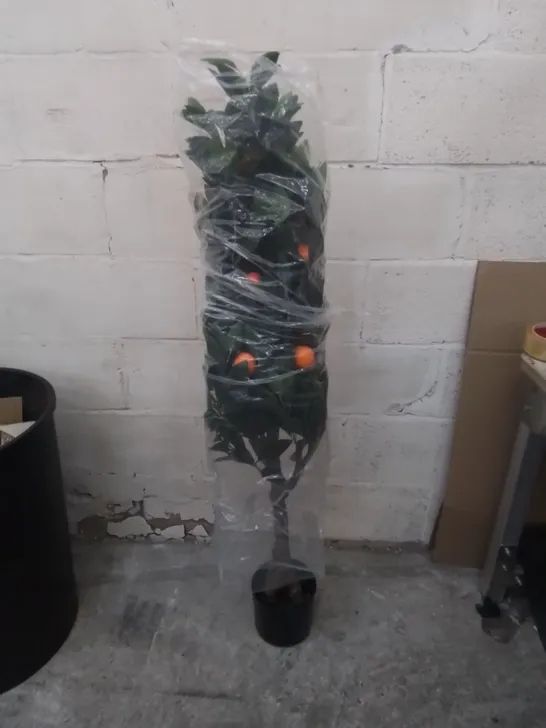 BOXED 140CM ARTIFICAL ORANGE TREES