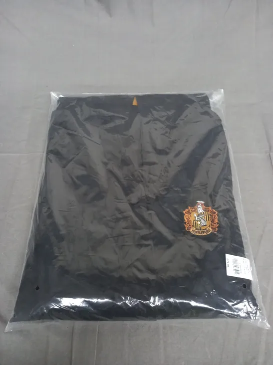 BAGGED HARRY POTTER HUFFLEPUFF ROBE SIZE UNSPECIFIED