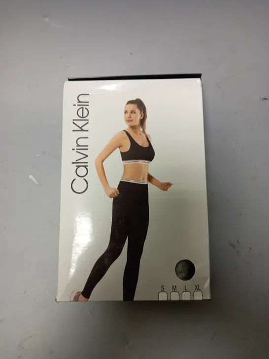 BOXED CALVIN KLEIN SPORTS BRA AND LEGGINGS IN GREY- XL