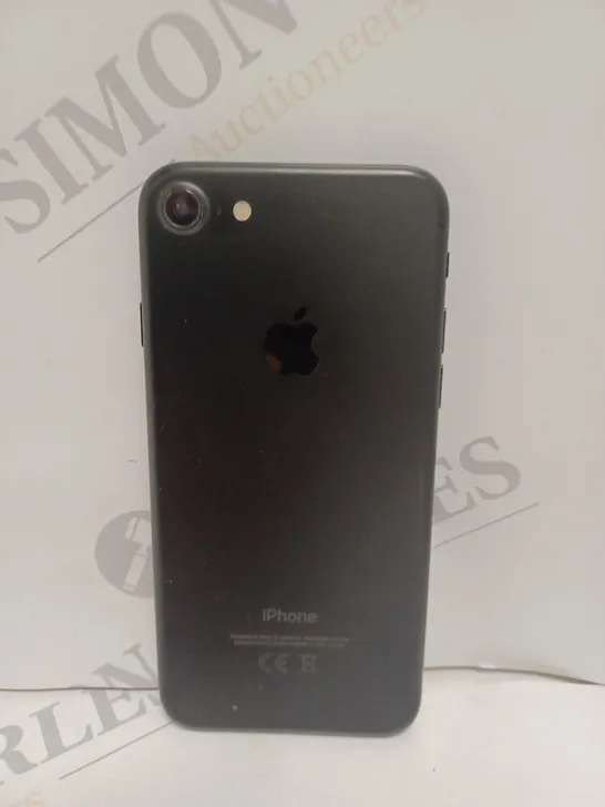 APPLE IPHONE 7 (A1778) SMARTPHONE