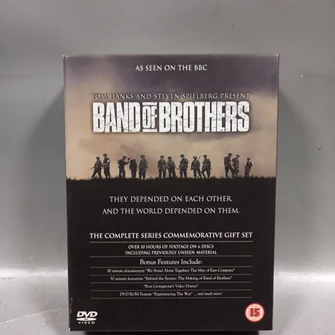 BAND OF BROTHERS COMPLETE SERIES COMMEMORATIVE GIFT SET 