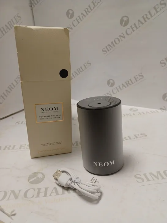 NEOM ESSENTIAL OIL DIFFUSER