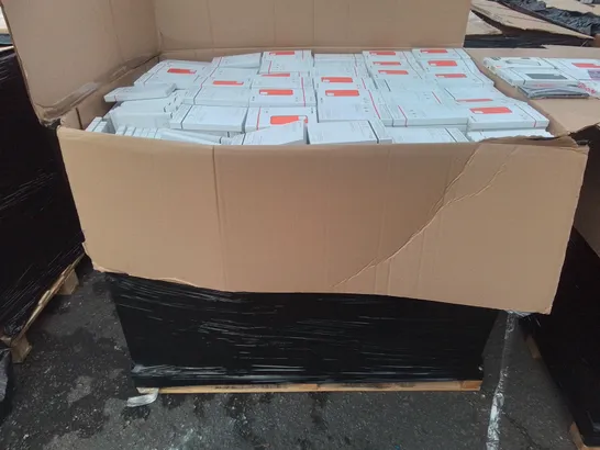 PALLET CONTAINING A LARGE QUANTITY OF ASSORTED BRAND NEW PHONE CASES 