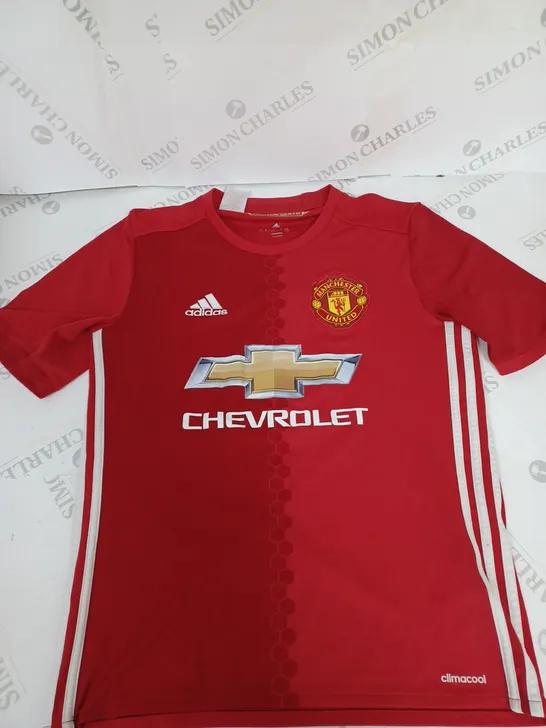 MANCHESTER UNITED FC HOME SHIRT SIZE 15-16 YEARS