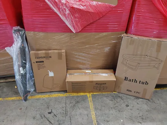 PALLET OF ASSORTED ITEMS INCLUDING: PLAYPEN, BATH TUB, TOILET SEAT, UMBRELLA ECT