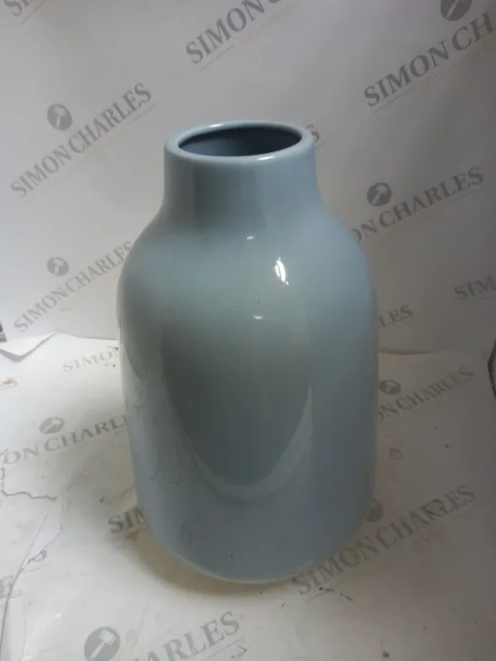 BLUE CERAMIC VASE