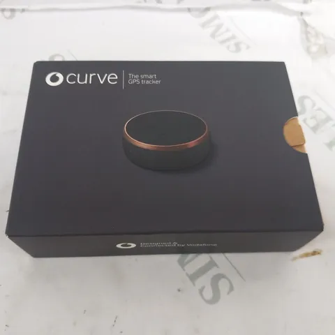 BOXED CURVE THE SMART GPS TRACKER