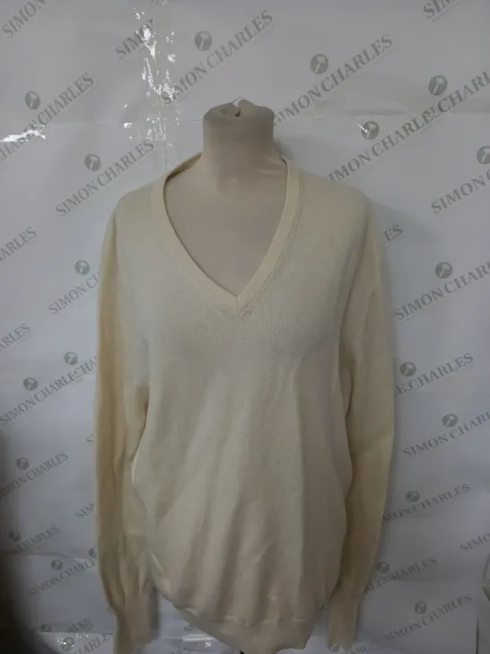 BALLANTYNE KNITTED JUMPER SIZE UNSPECIFIED