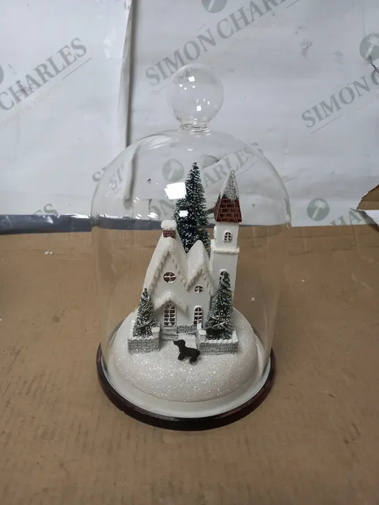 BOXED SANTA EXPRESS PRE-LIT FESTIVE SCENE IN GLASS CLOCHE DOME