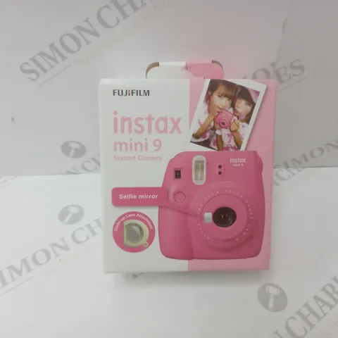 BRAND NEW BOXED FUJIFILM INSTAX MINI 9 INSTANT CAMERA