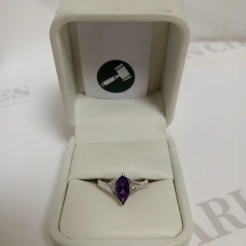 DESIGNER 9CT WHITE GOLD AMETHYST & DIAMOND RING