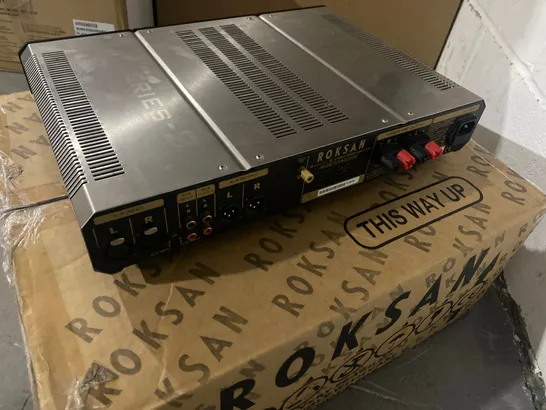 BOXED ROKSAN MSERIES-2 STEREO POWERED AMPLIFIER