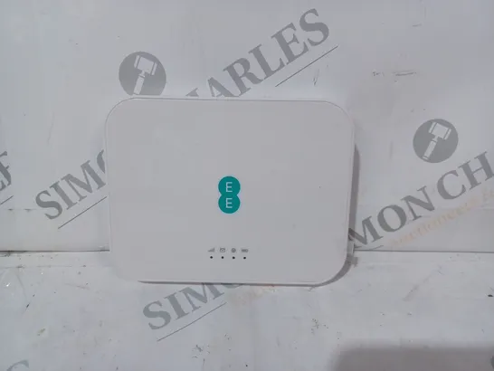 BOXED 5GEE WIFI ROUTER - QTAD52E