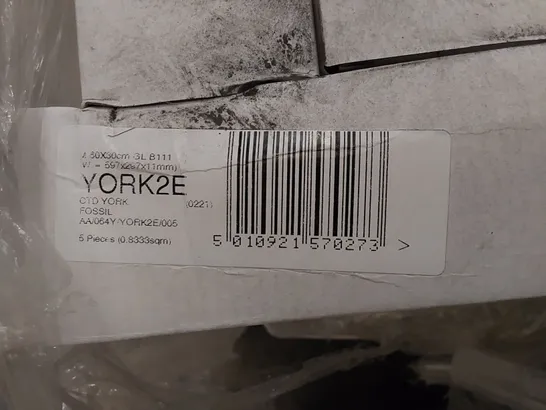 PALLET TO CONTAIN APPROX 40 X PACKS OF JOHNSON TILES YORK FOSSIL GLAZED FLOOR & WALL TILES - 5 TILES PER PACK // TILE SIZE: 597 X 297 X 11mm