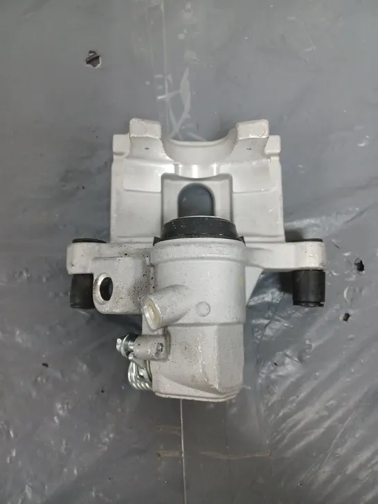 UNBRANDED BRAKE CALIPERS 