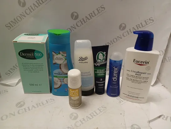 APPROXIMATELY 20 ASSORTED COSMETICS ITEMS TO INCLUDE DERMOL, DUREX AND EUCERIN