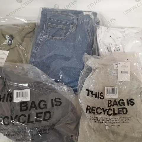 APPROXIMATELY 20 ASSORTED COTTON ON CLOTHING ITEMS TO INCLUDE OVERSIZED CREW SWEATER IN FADED SLATE SIZE XS, SHOULDER TANK TOP IN LIGHT GREY SIZE XL, LOOSE STRAIGHT JEAN SIZE 36EU