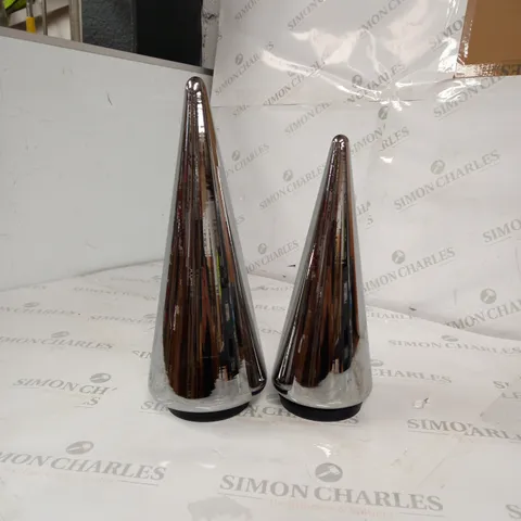 BOXED KELLY HOPPEN SET OF 2 INDOOR OUTDOOR PRELIT GLASS DECOR - REFLECTIVE CONES